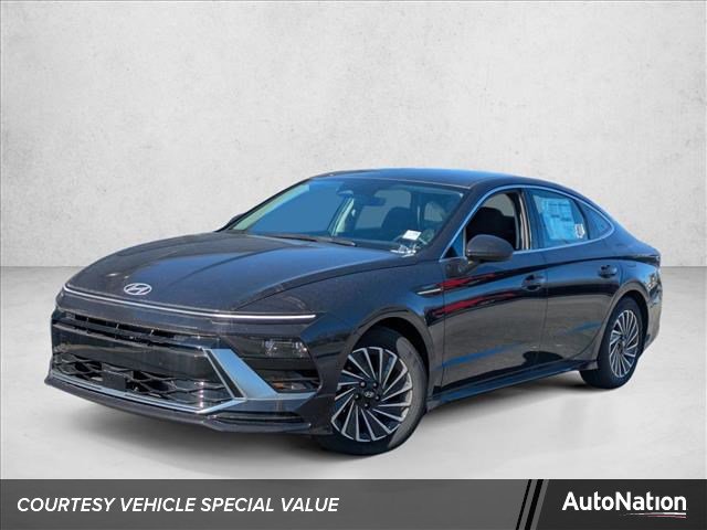 New 2025 Hyundai Sonata SEL image 1