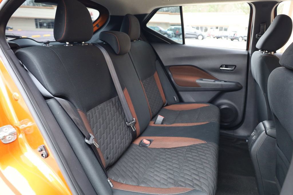 Used 2023 Nissan Kicks SR image 23