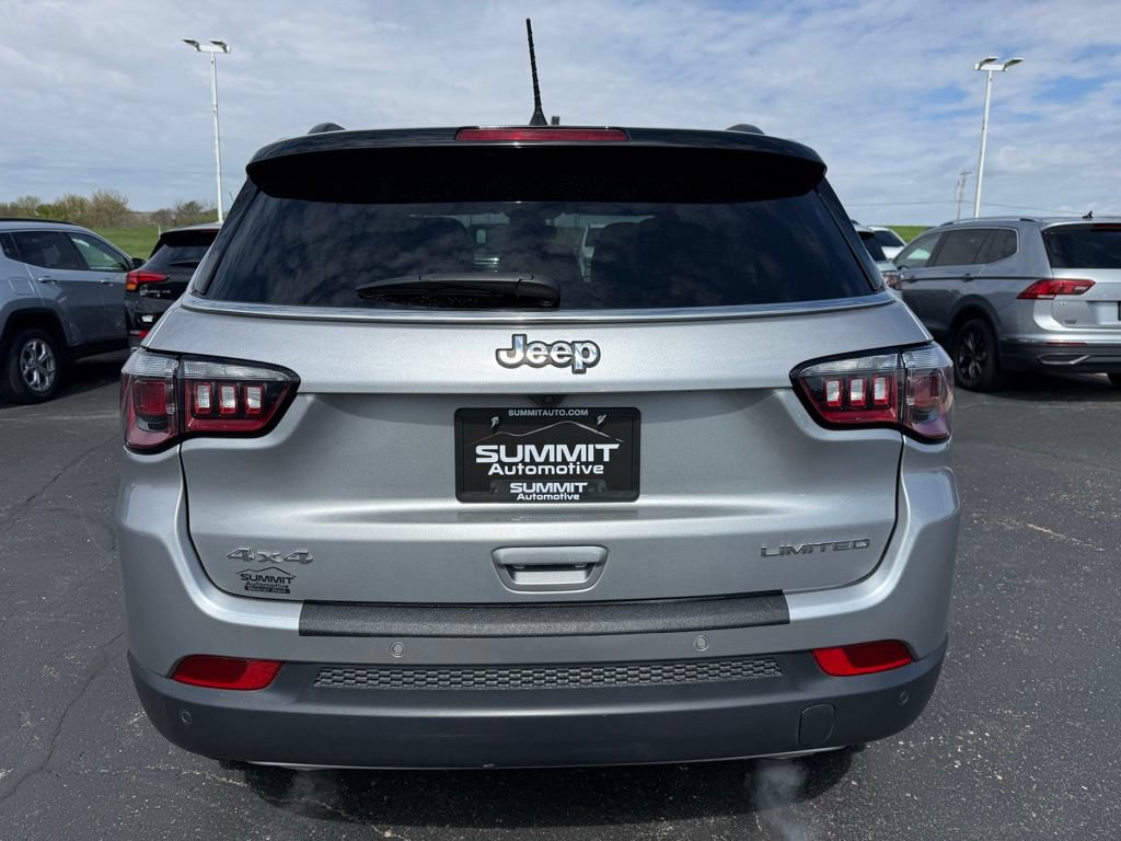 Used 2023 Jeep Compass Limited AWD/4WD image 28