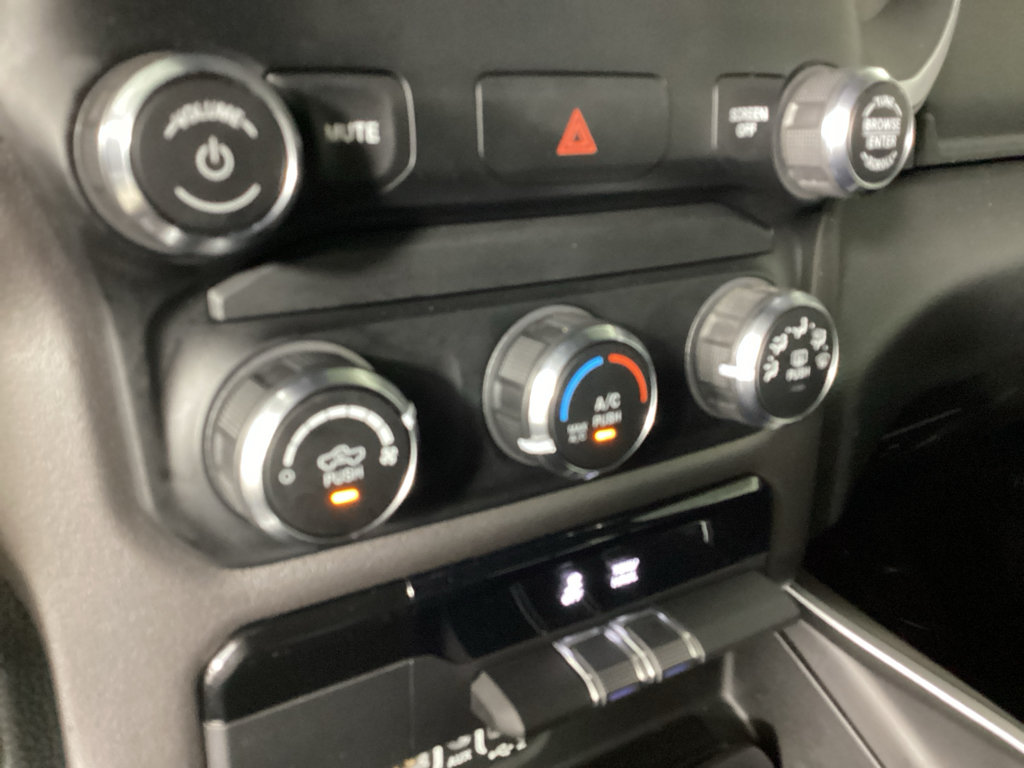 Used 2020 RAM 1500 Big Horn AWD/4WD image 27