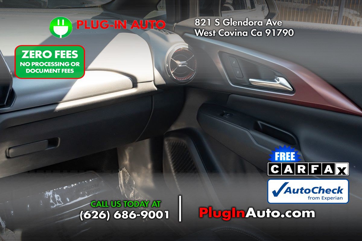 Used 2024 Chevrolet Equinox EV RS FWD image 16