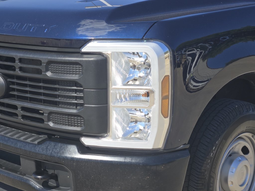 Used 2024 Ford F250 XL w/ 360-Degree Camera Package RWD image 12