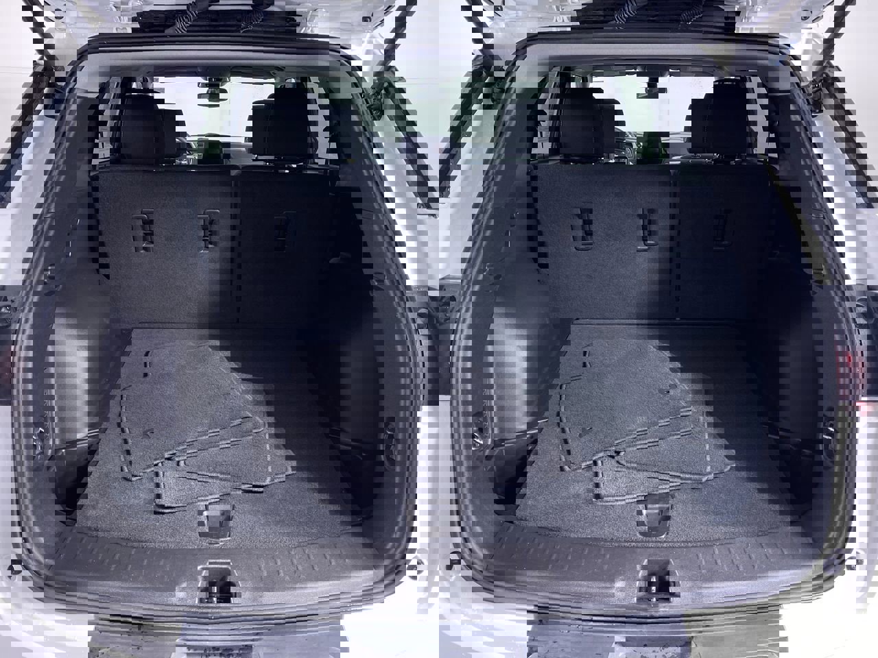 Certified 2024 Chevrolet Blazer LT w/ Convenience Package image 13