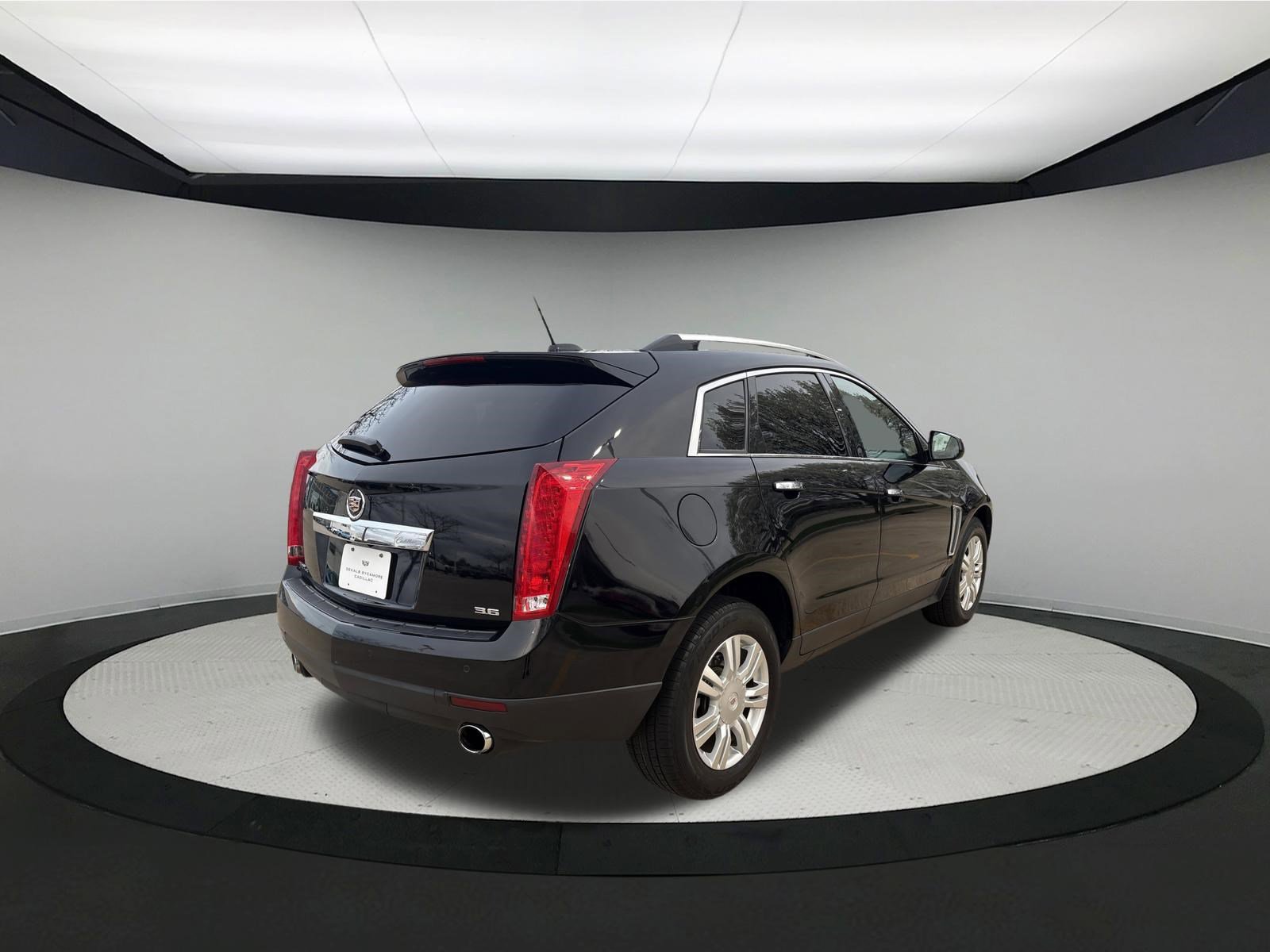Used 2016 Cadillac SRX Luxury image 7