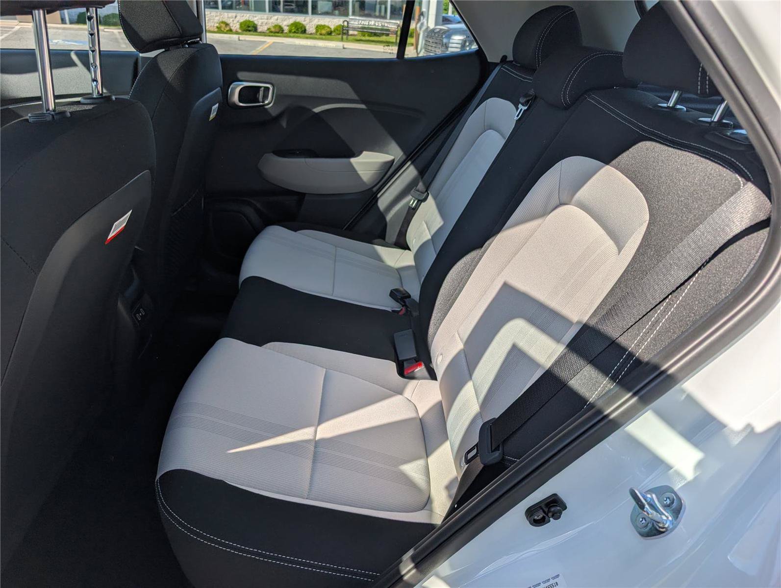 New 2026 Hyundai Venue SEL FWD image 11