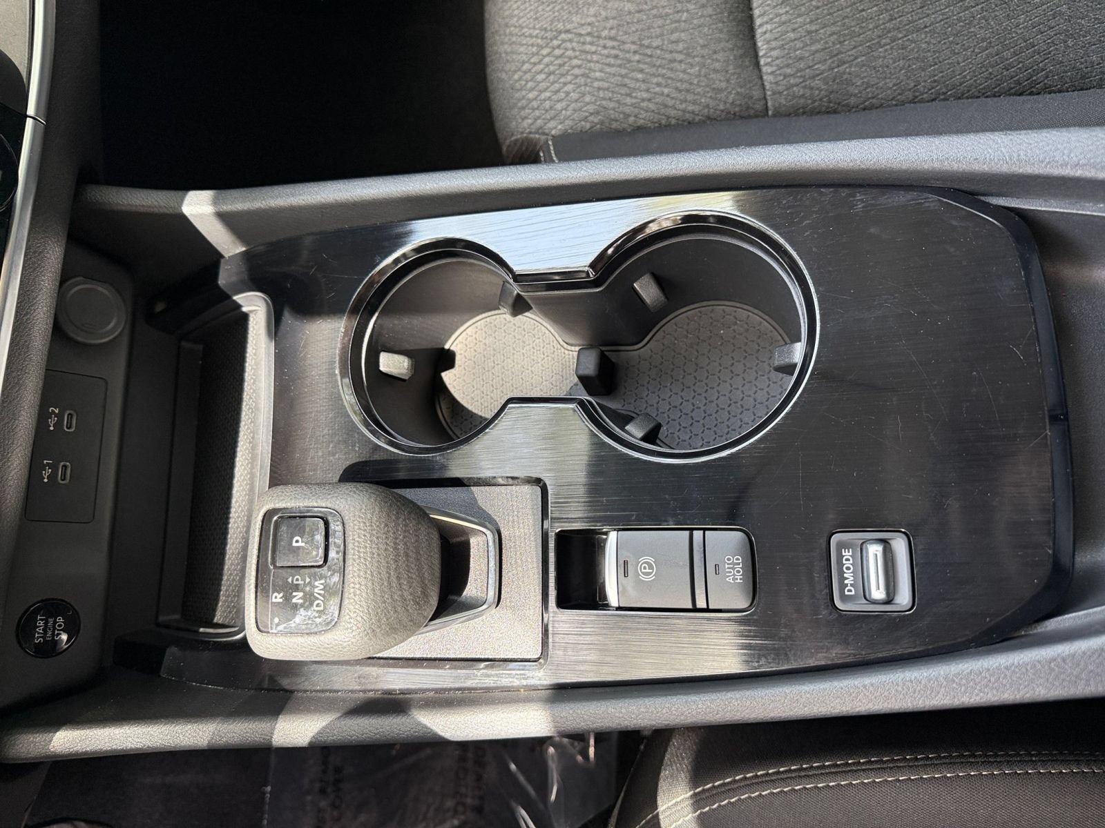 Used 2025 Nissan Rogue SV FWD image 40