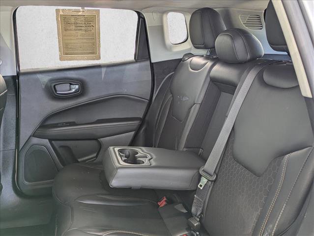Used 2018 Jeep Compass Latitude w/ Popular Equipment Group FWD image 24