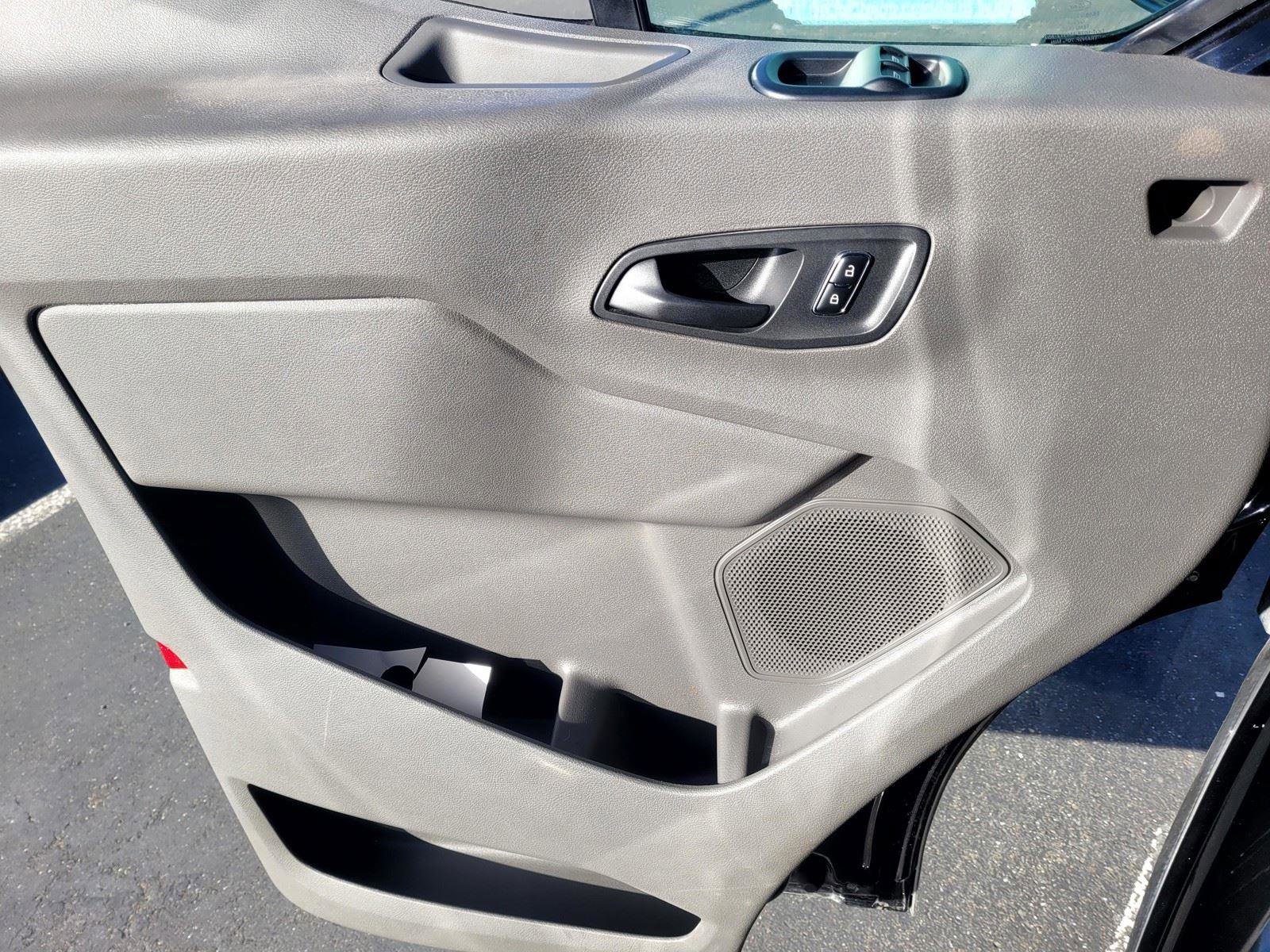 Used 2023 Ford Transit 350 XLT image 19