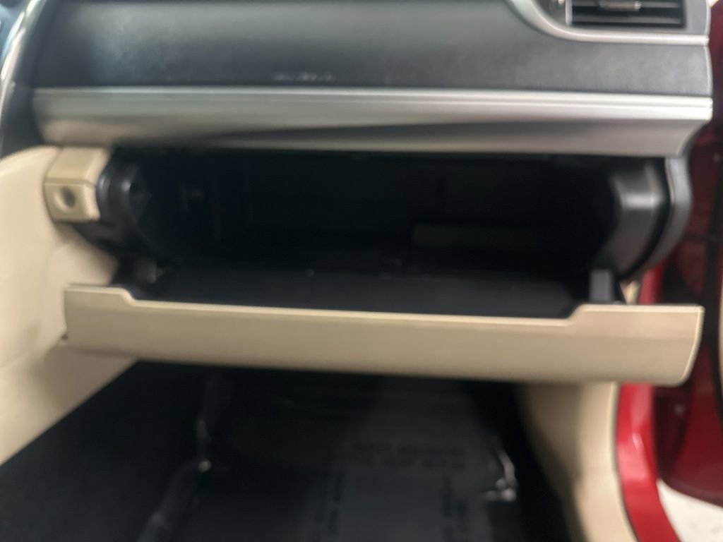 Used 2014 Toyota Camry LE image 35