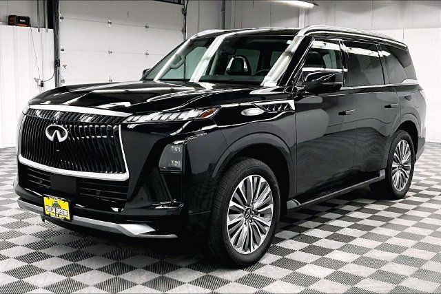 Used 2025 INFINITI QX80 Sensory AWD/4WD image 12