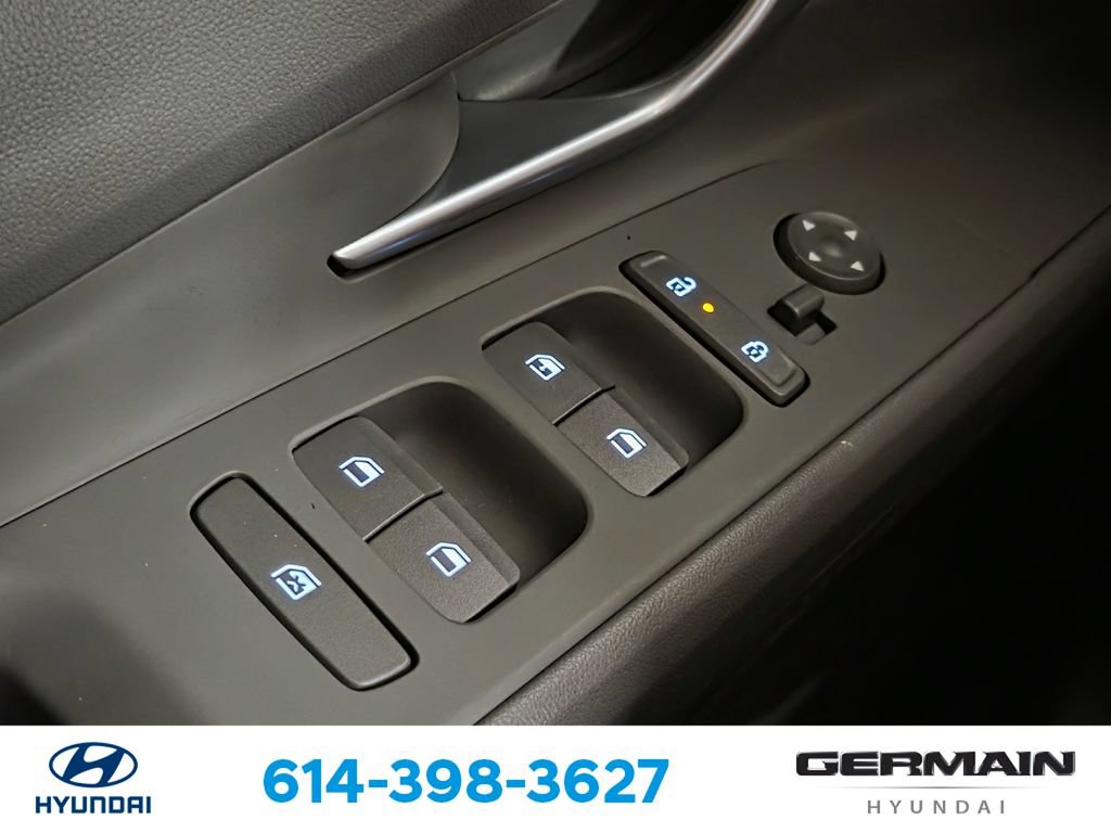 Certified 2026 Hyundai Elantra SE FWD image 26