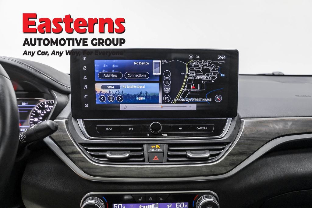 Used 2023 Nissan Altima 2.5 SL FWD image 12