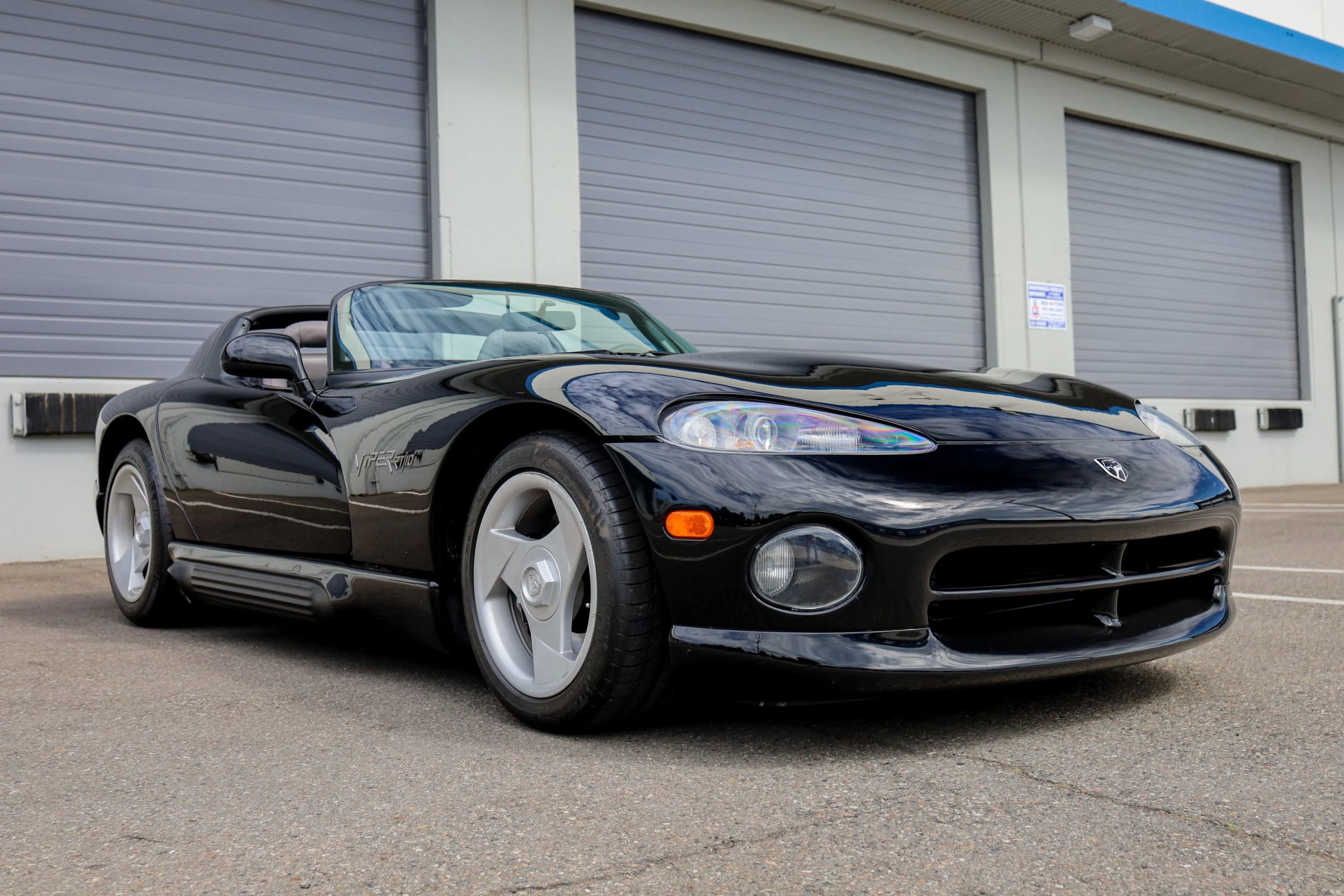 Used 1995 Dodge Viper RT/10 image 65