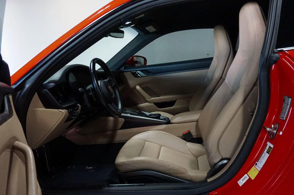 Used 2021 Porsche 911 Carrera image 8