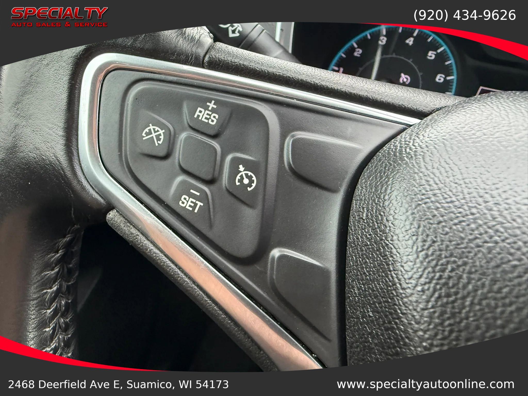 Used 2018 Chevrolet Equinox LT AWD/4WD image 17