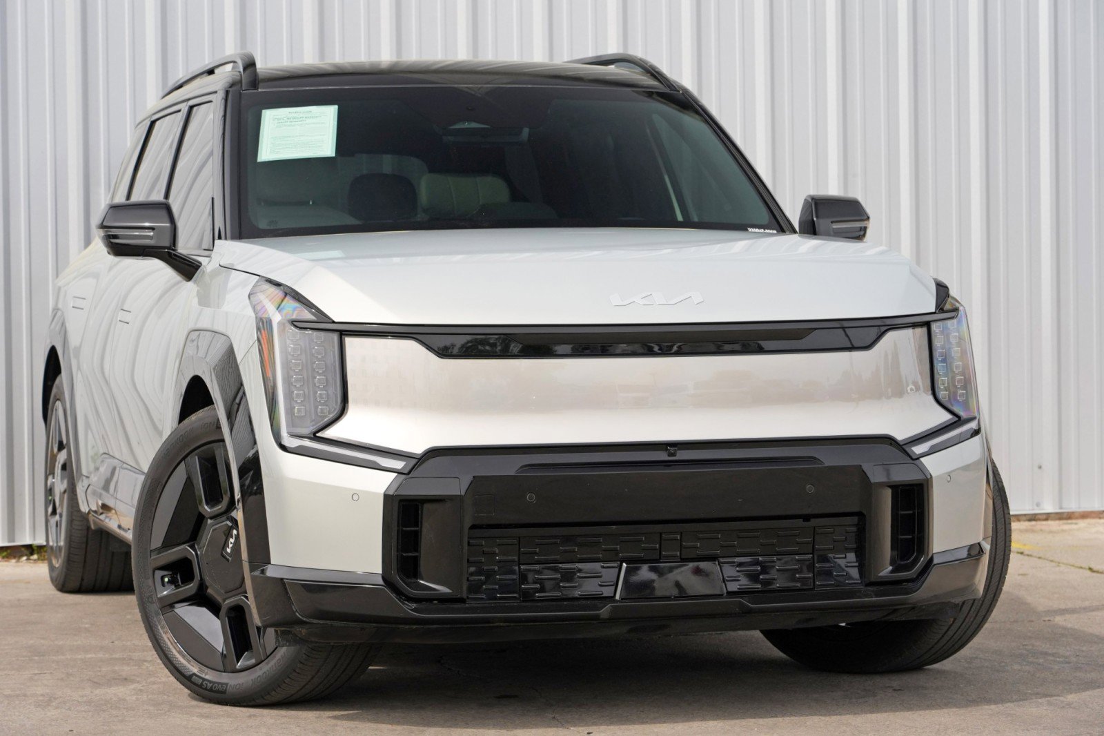 Used 2024 Kia EV9 GT-Line image 4