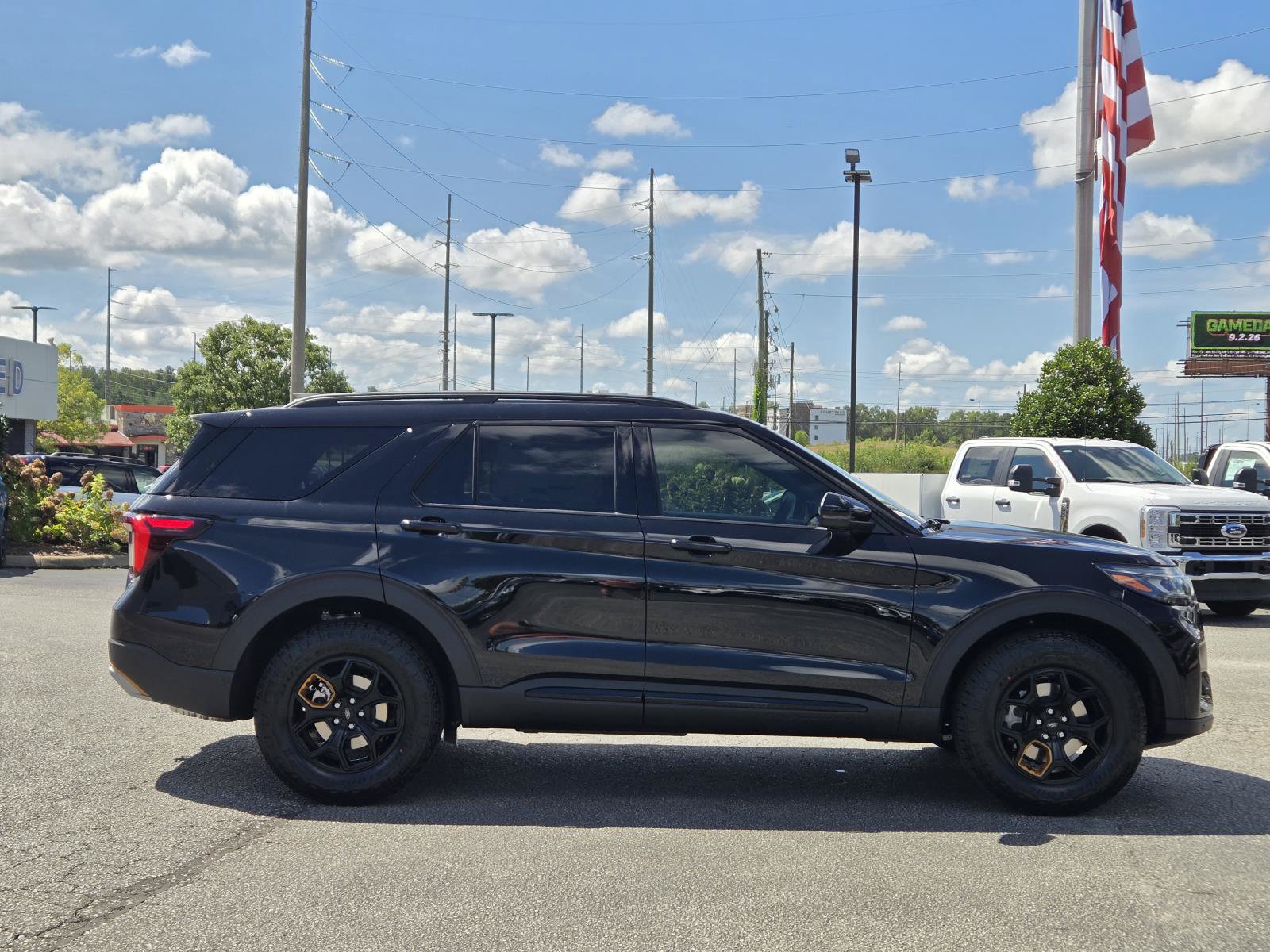 New 2026 Ford Explorer Tremor w/ Tremor Ultimate Package AWD/4WD image 6
