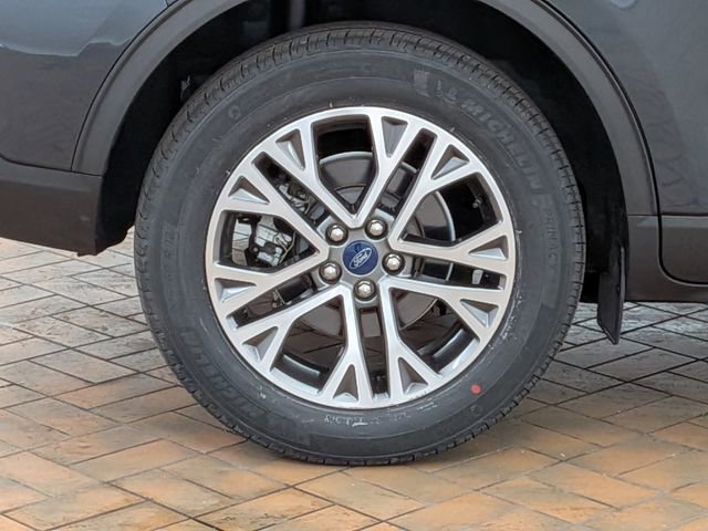 Certified 2022 Ford Escape SEL AWD/4WD image 10