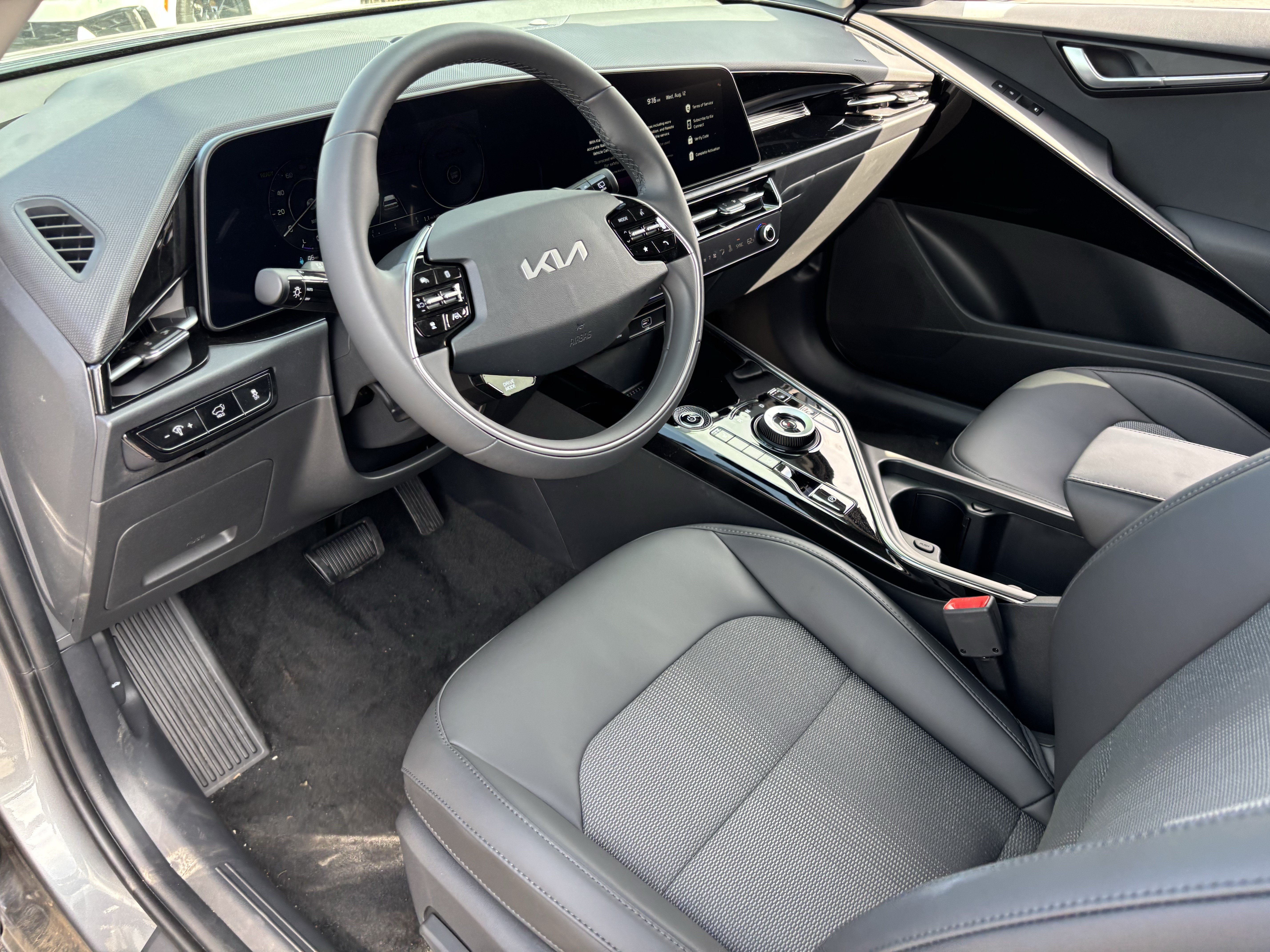 New 2026 Kia Niro Wind FWD image 16
