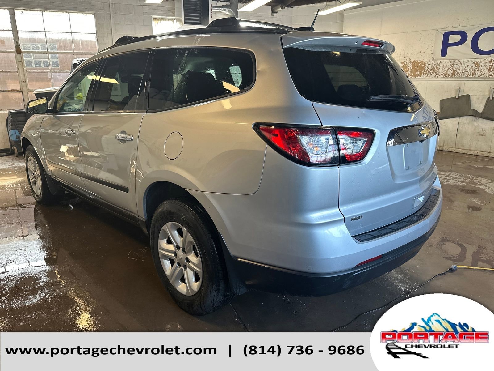 Used 2016 Chevrolet Traverse LS image 3
