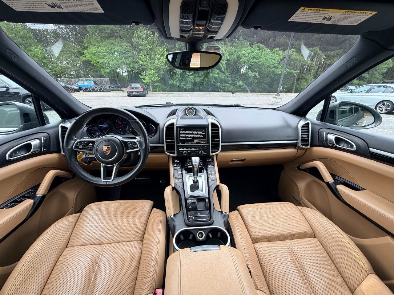 Used 2016 Porsche Cayenne AWD/4WD image 7