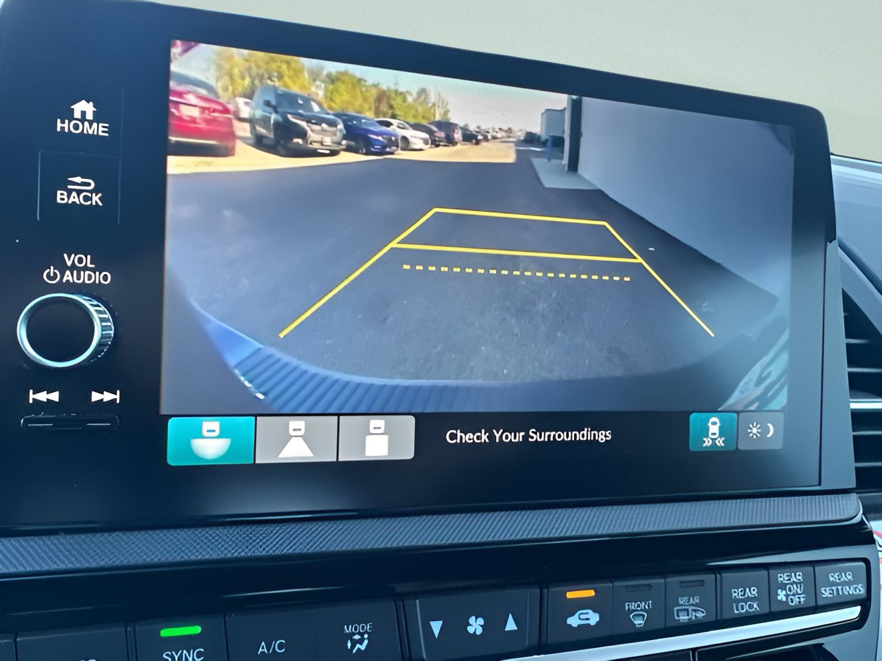 Used 2025 Honda Odyssey EX-L image 22