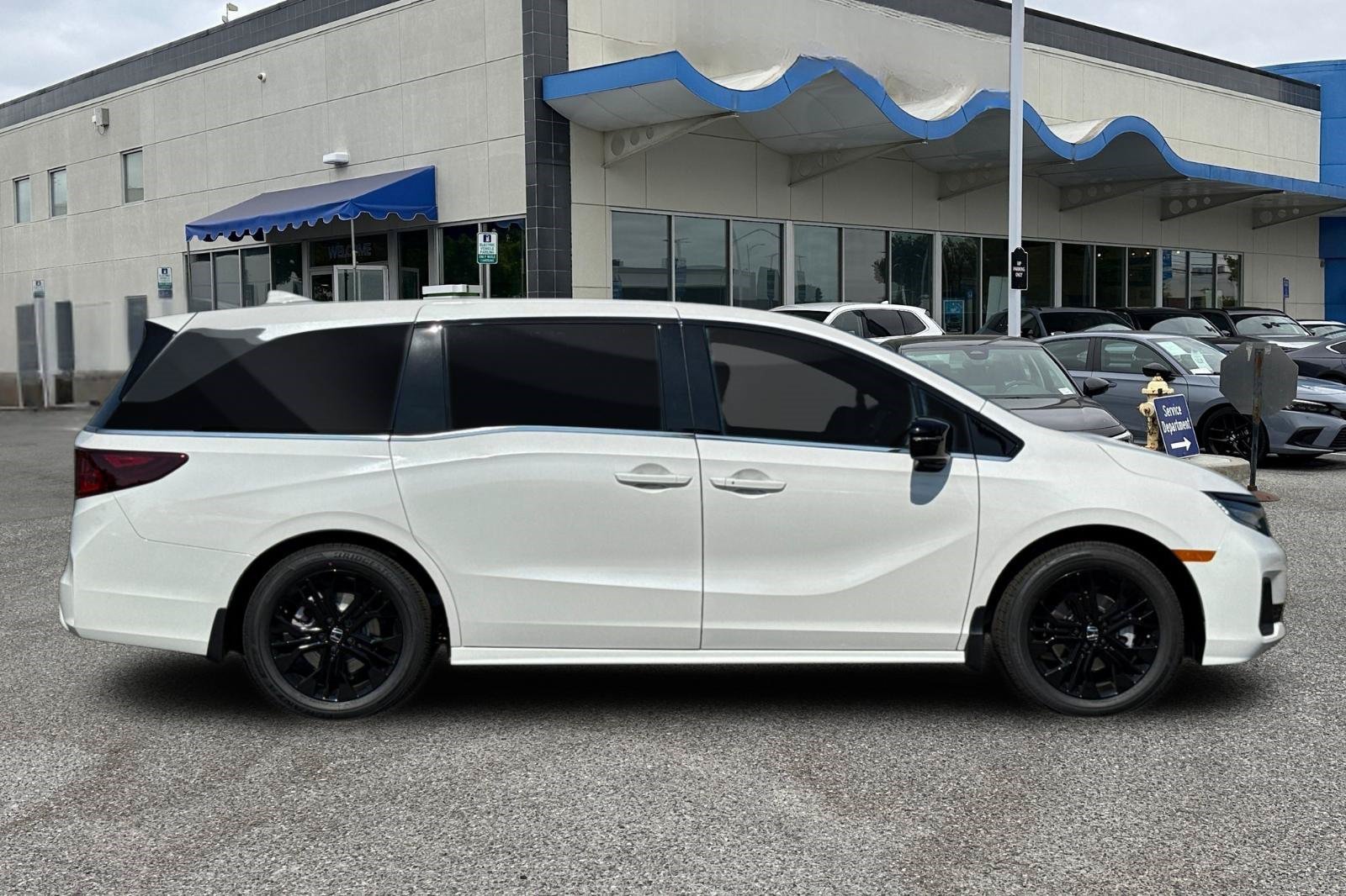 New 2026 Honda Odyssey Sport-L image 7