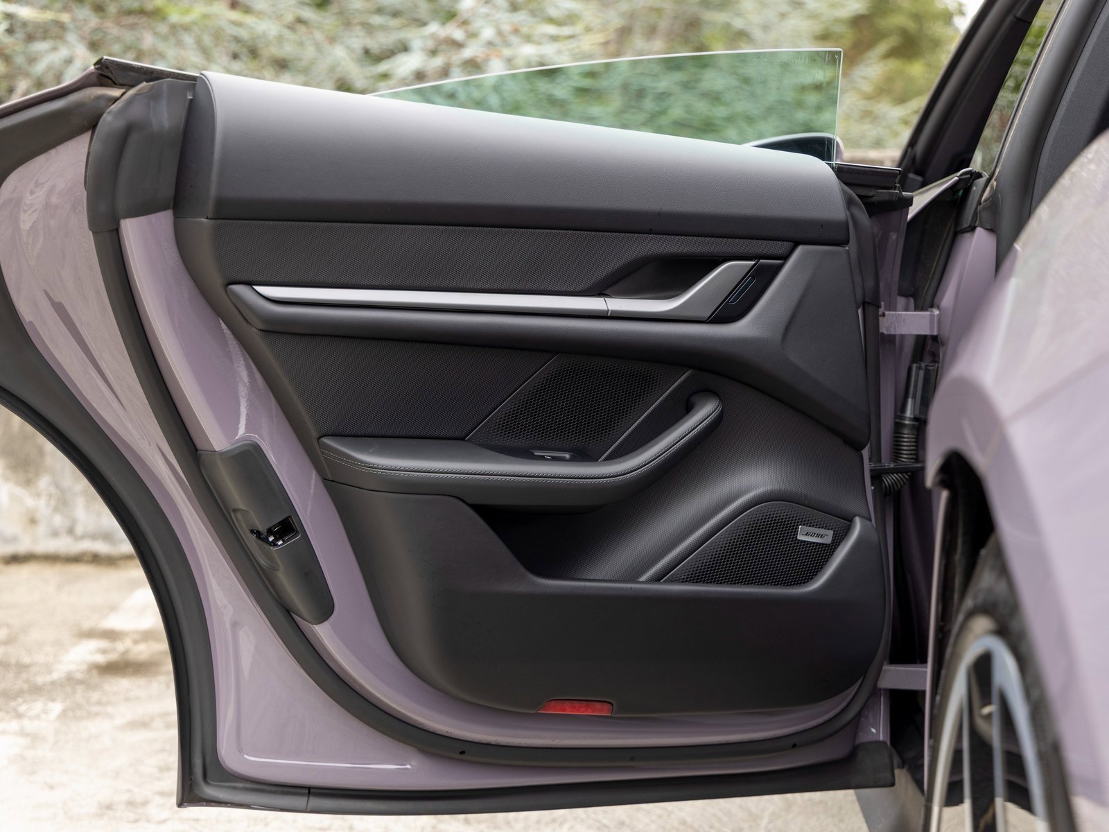 New 2025 Porsche Taycan image 37