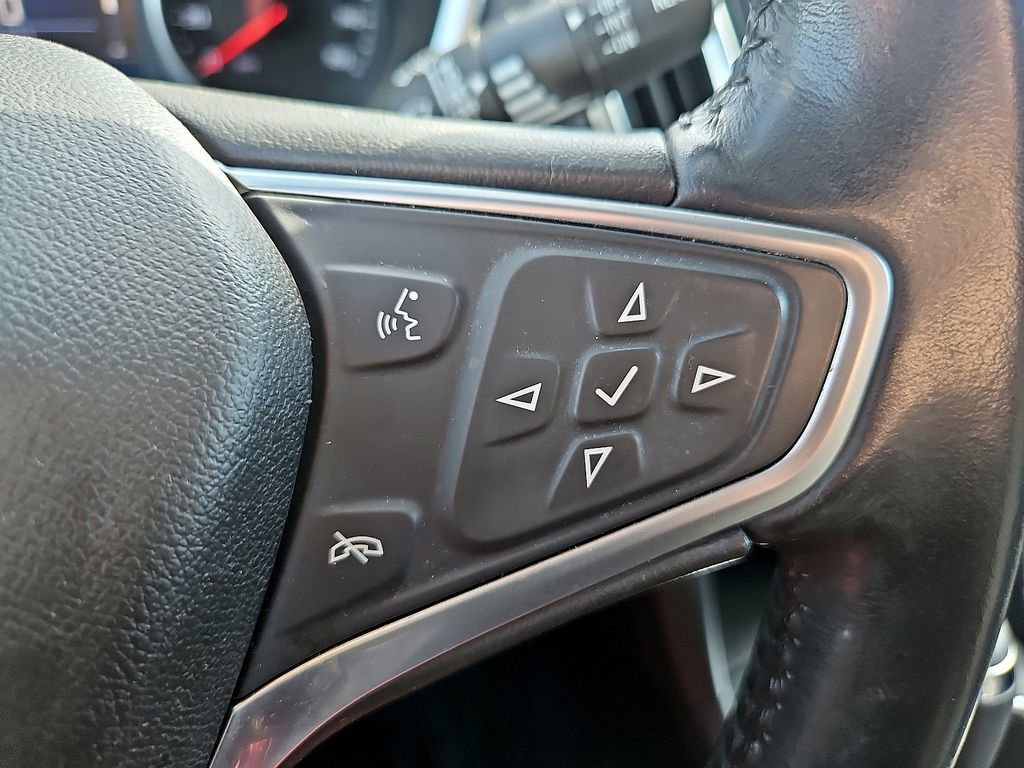 Used 2021 Chevrolet Equinox LT image 23