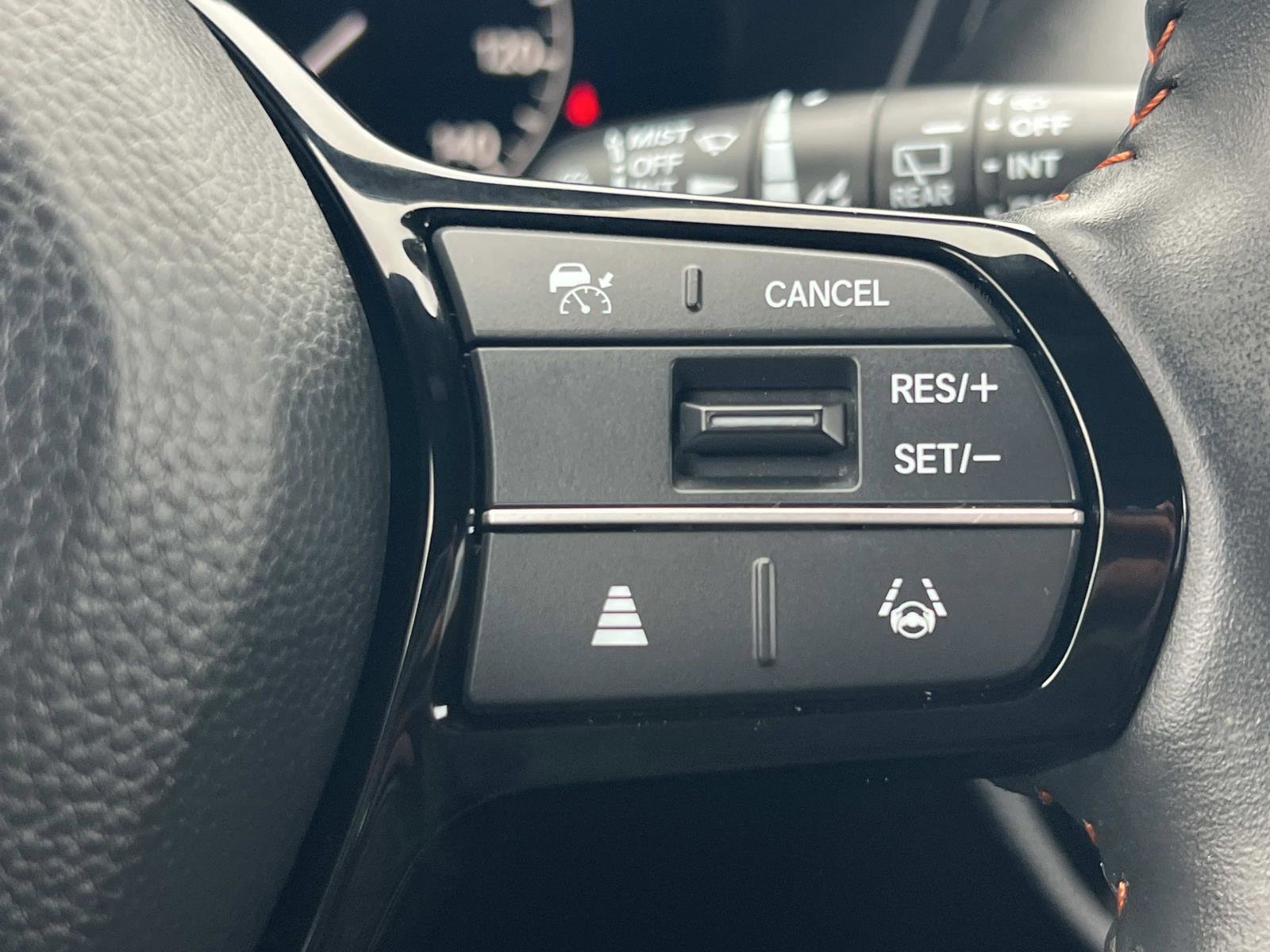 Used 2024 Honda HR-V Sport image 10