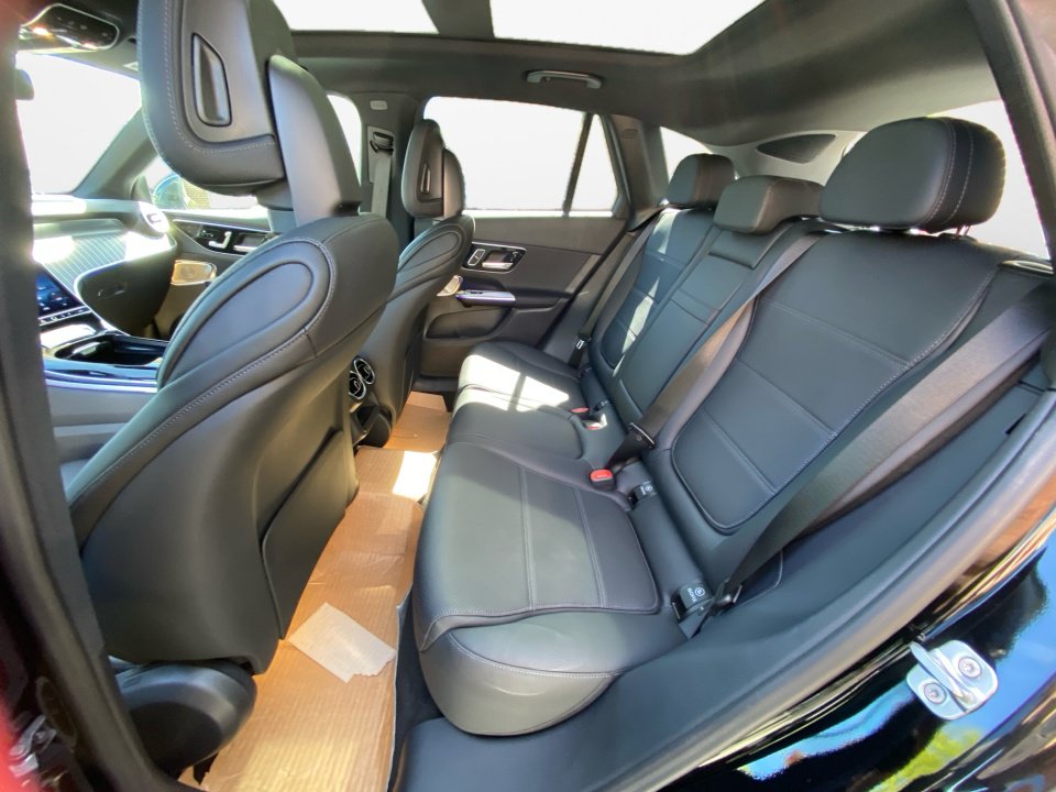 New 2026 Mercedes-Benz GLC 300 4MATIC image 13
