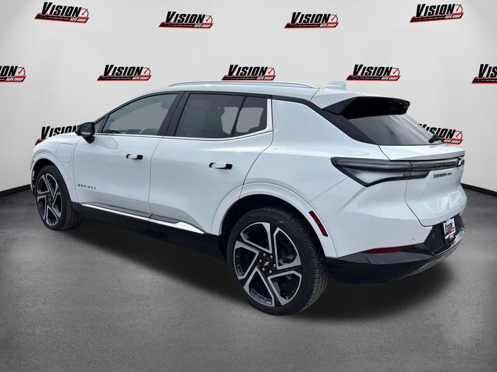 Used 2025 Chevrolet Equinox EV LT w/ Convenience Package II image 7