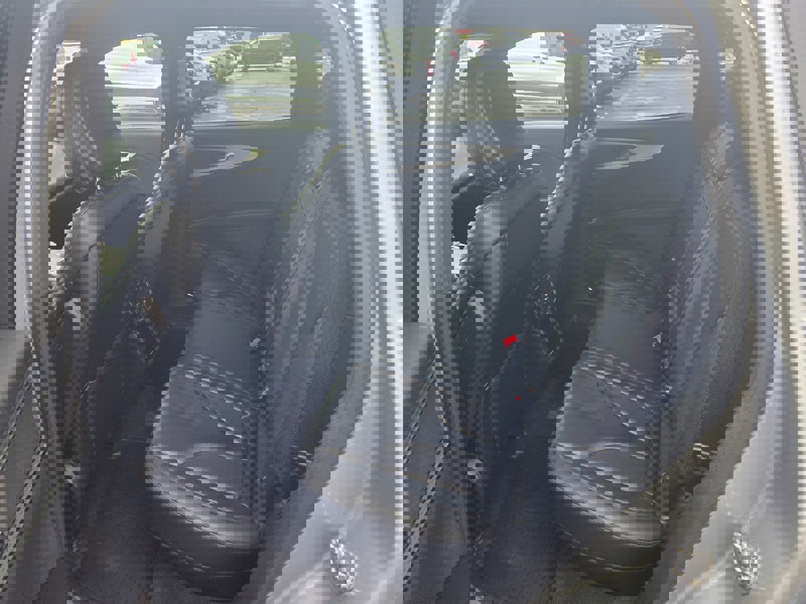 Used 2020 Lincoln Nautilus Premier w/ Equipment Group 101A image 10