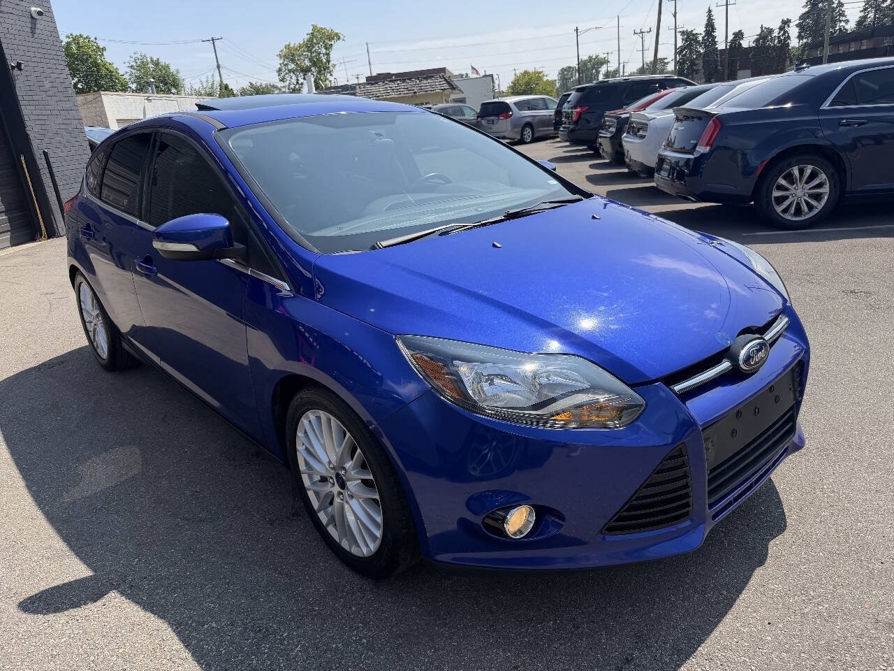 Used 2014 Ford Focus Titanium FWD image 3