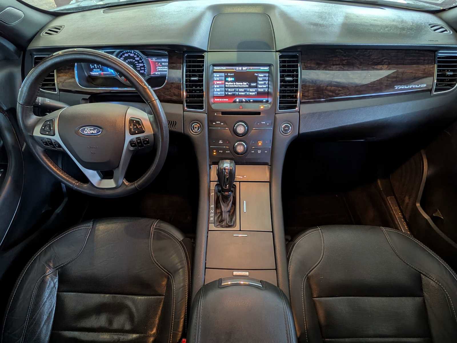 Used 2015 Ford Taurus Limited FWD image 22