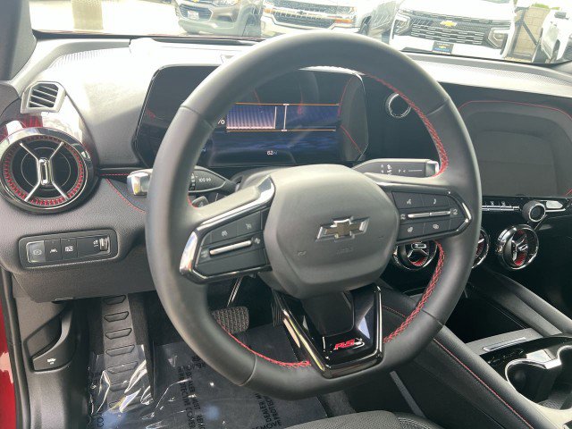 Used 2024 Chevrolet Blazer EV RS image 11