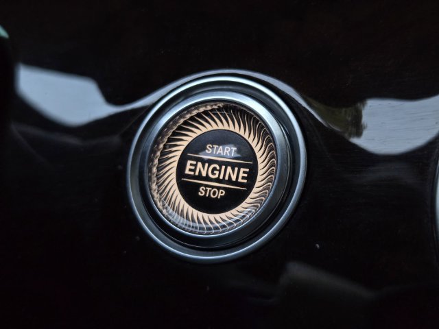 Used 2021 Mercedes-Benz E 350 Sedan image 31