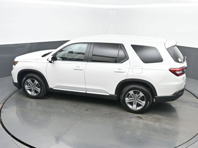 Used 2025 Honda Pilot EX-L image 42