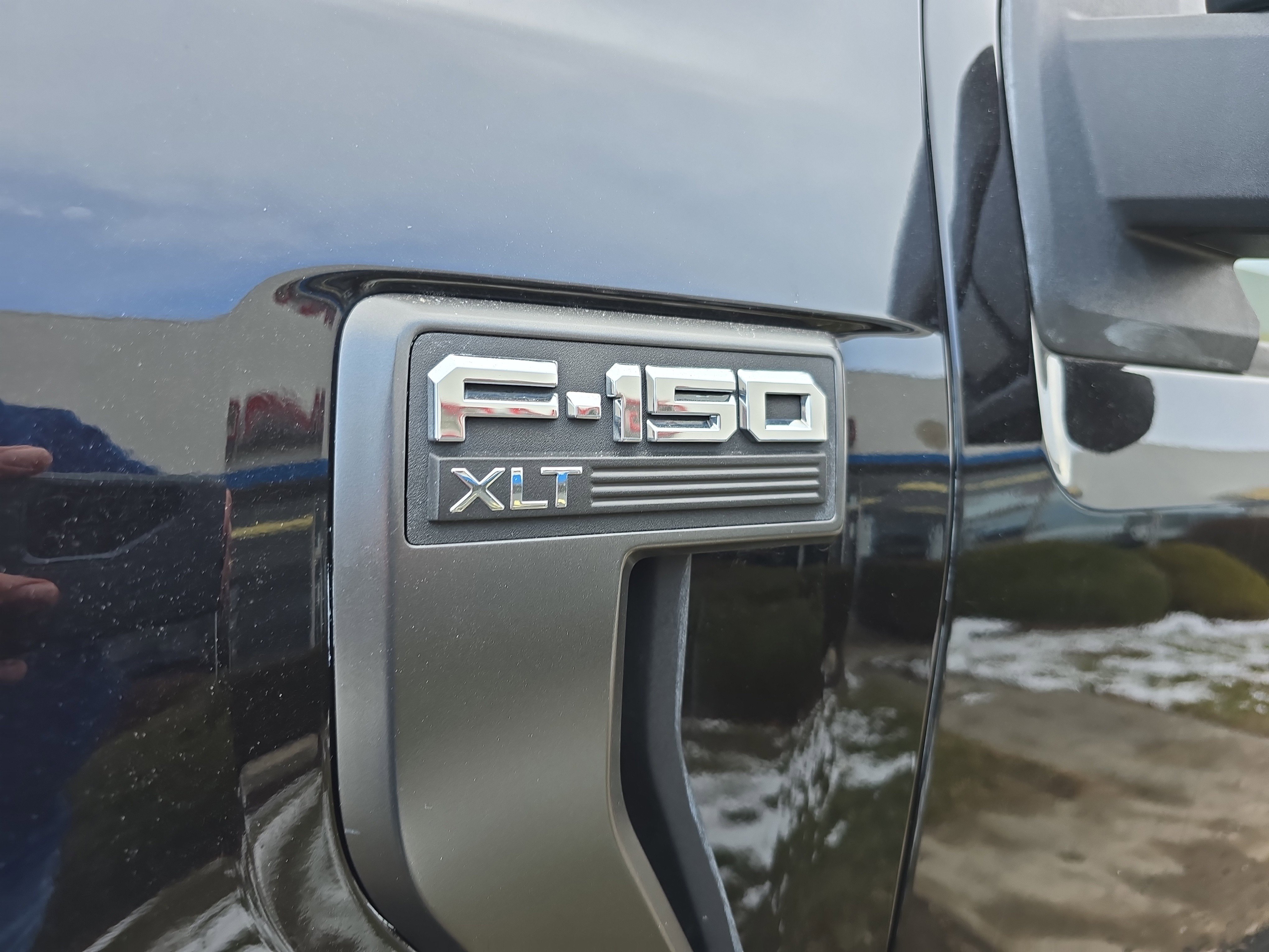 Used 2021 Ford F150 XLT w/ Equipment Group 302A High image 11