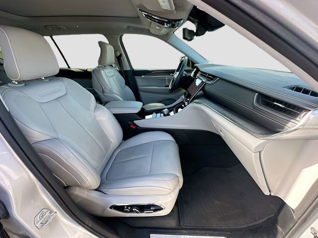 Used 2021 Jeep Grand Cherokee L Overland w/ Advanced Protech Group III image 31