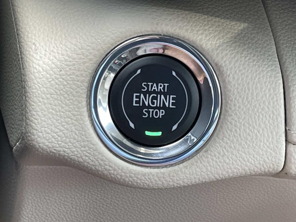 Used 2023 Buick Envision Preferred AWD/4WD image 22