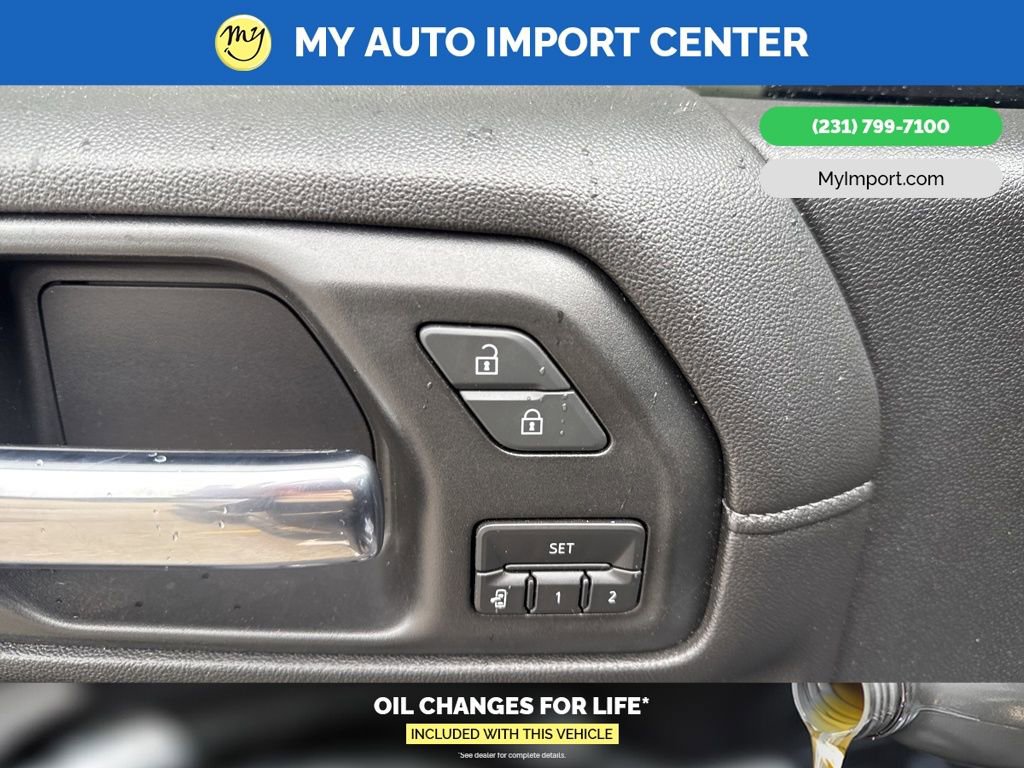 Used 2020 Chevrolet Silverado 2500 LTZ AWD/4WD image 11