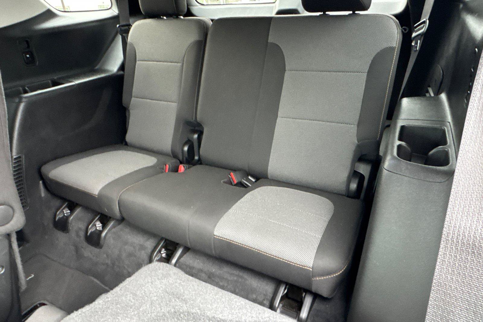 Used 2019 Chevrolet Traverse LT FWD image 17