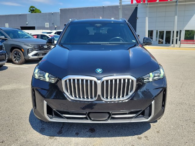 Used 2025 BMW X5 xDrive50e AWD/4WD image 6