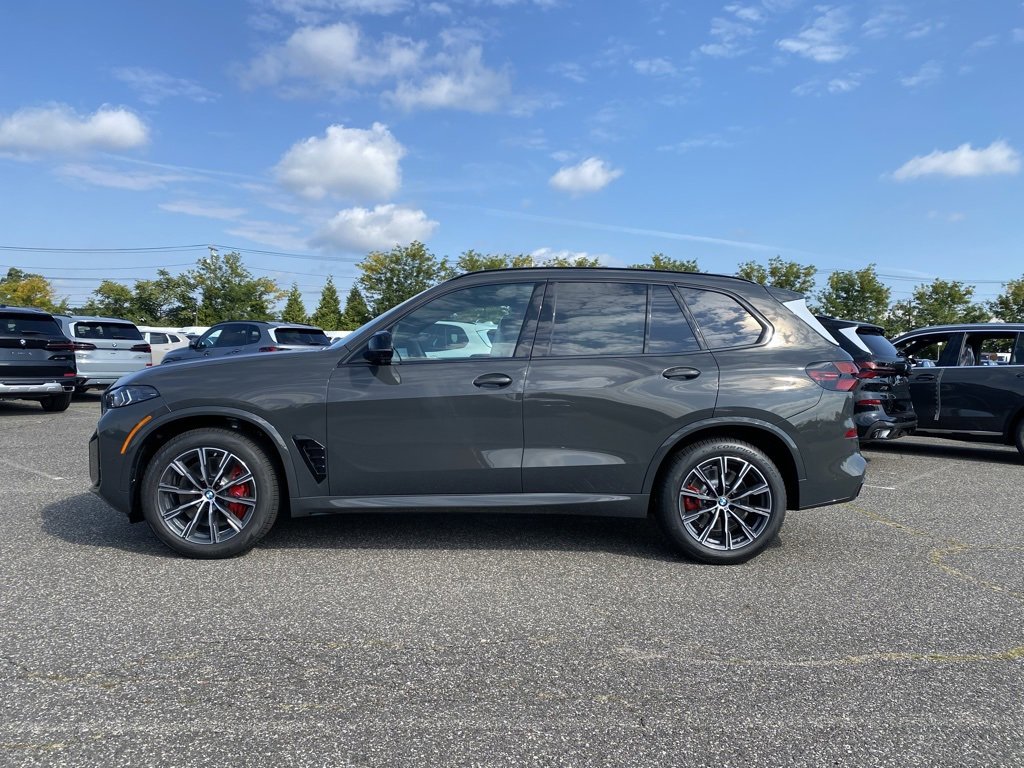 New 2026 BMW X5 M60i image 5