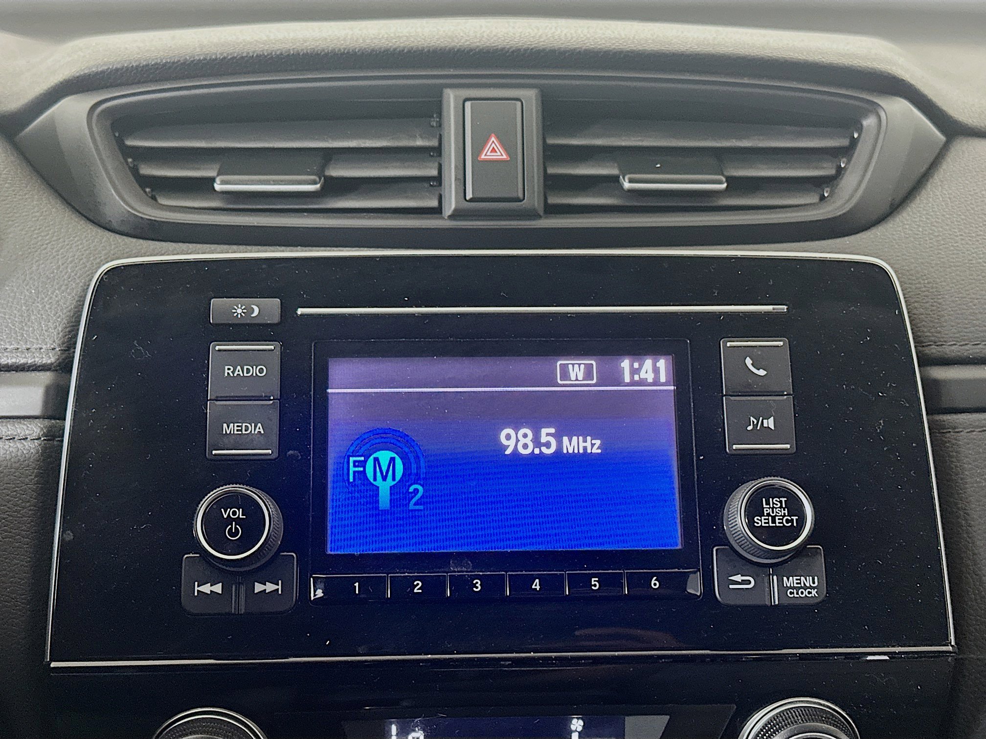 Used 2018 Honda CR-V LX image 19