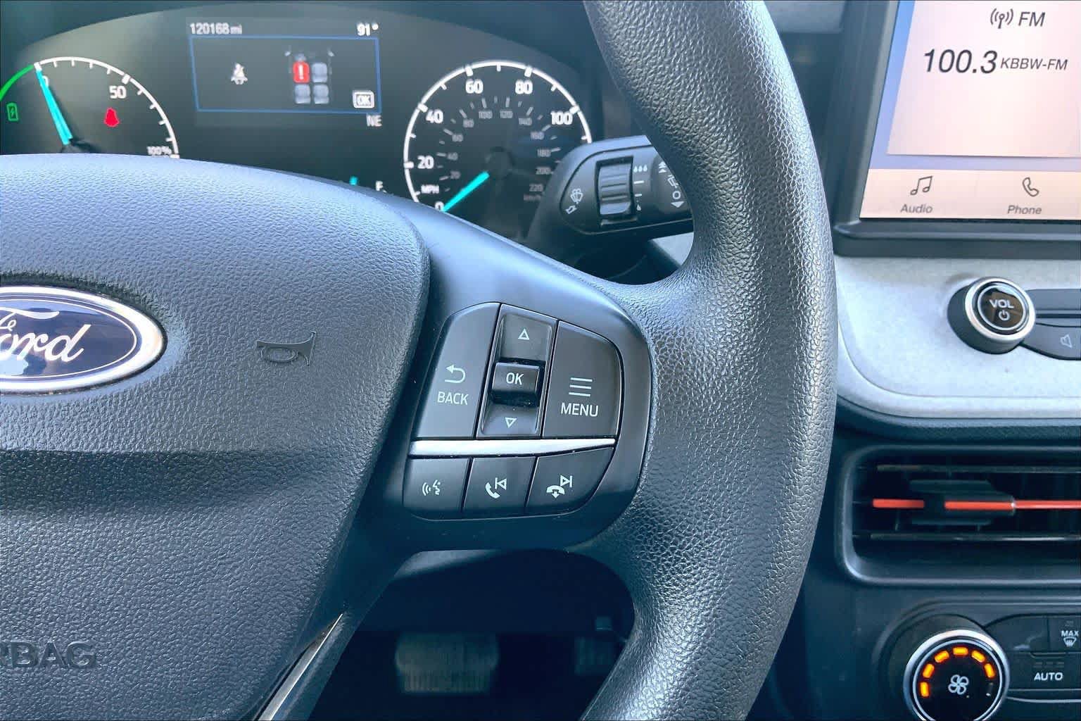 Used 2022 Ford Maverick XLT FWD image 23