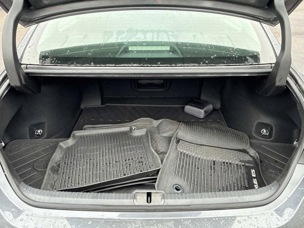 Used 2023 Lexus ES 350 w/ Premium Package FWD image 24