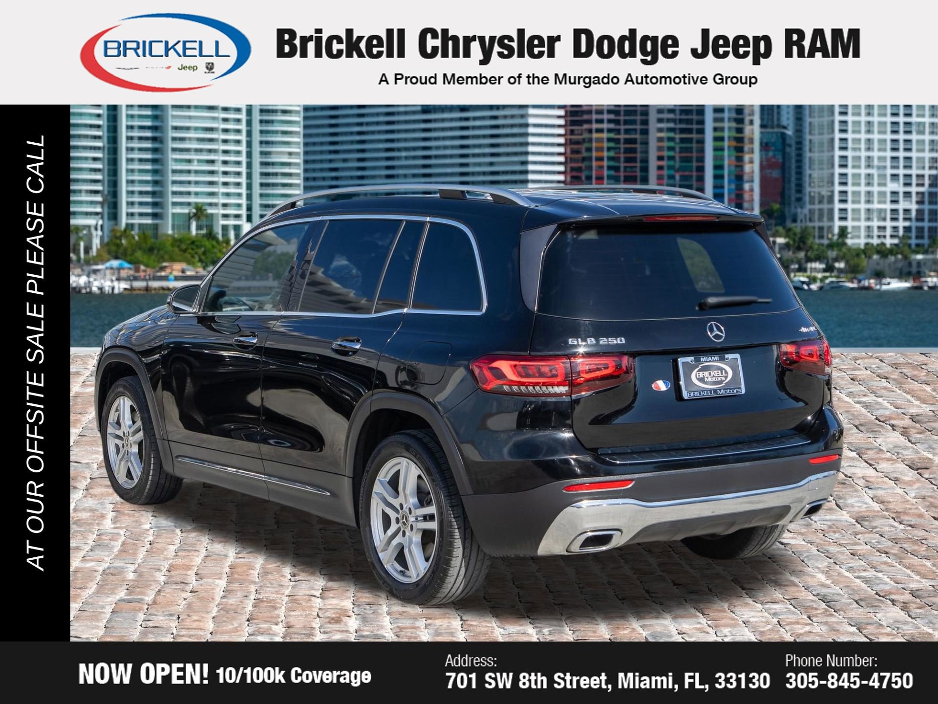 Used 2021 Mercedes-Benz GLB 250 4MATIC w/ Premium Package image 7