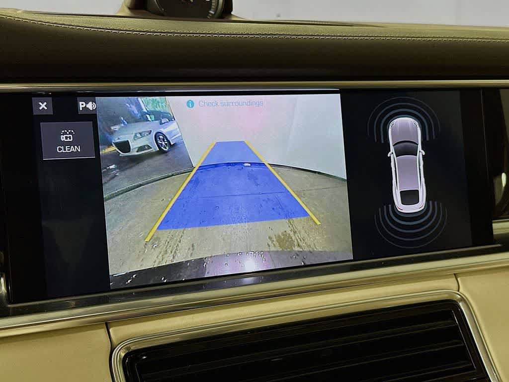 Used 2020 Porsche Panamera 4 AWD/4WD image 28